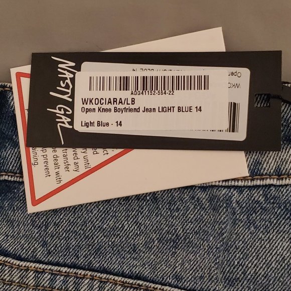 Nasty Gal open knee boyfriend jeans. - Picture 4 of 4